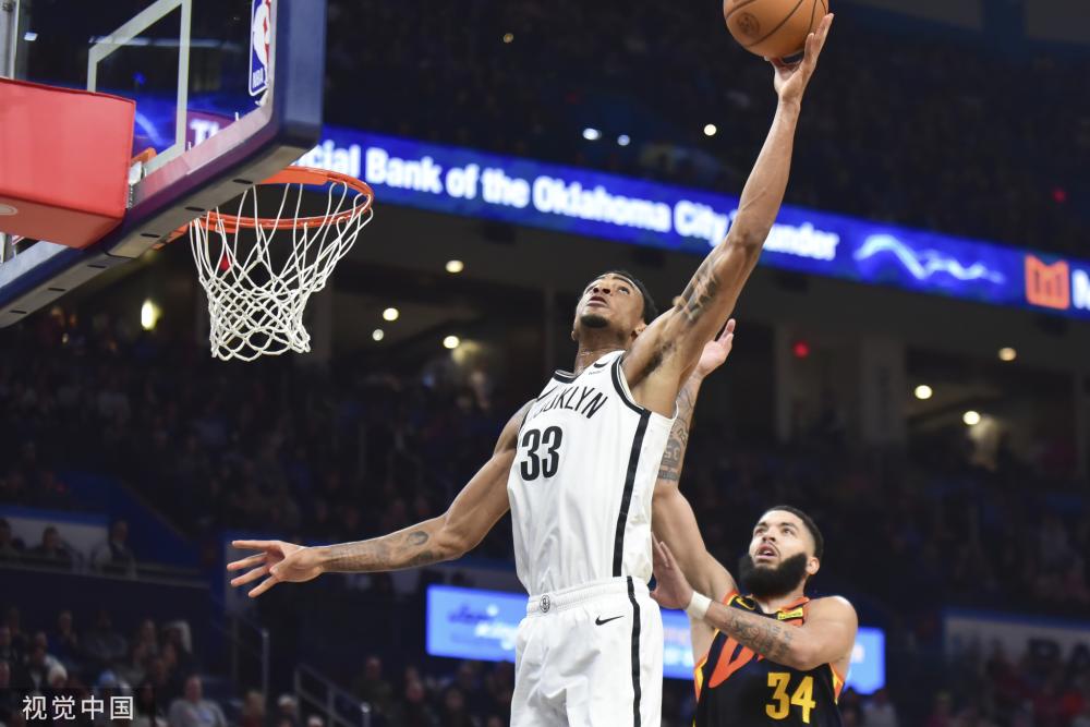 的足球赛场 的足球赛场